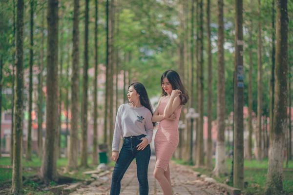 tall women's dress length guide